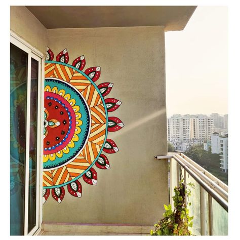 Mandala Art On Door, Wall Painting For Balcony, Door Wall Painting, Wall Art Balcony, Balcony Wall Painting, Balcony Wall Painting Ideas, Wall Painting Ideas Indian, Simple Wall Paintings, Home Wall Painting