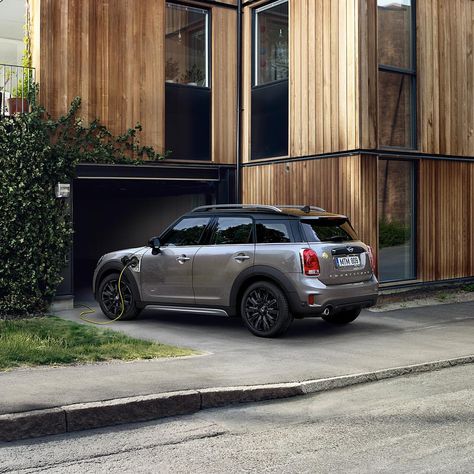 2024 Mini Countryman, Mini Cooper Suv, Mini Cooper Country, Mini Cooper 2017, Countryman Mini, New Mini Countryman, Country Man, Hybrid Cars, Eco Friendly Cars