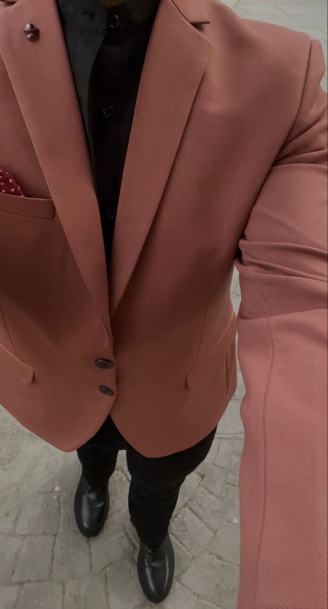 Peach Blazer Outfit Men, Peach Colour Suit For Men, Peach Suit Men, Peach Blazer Outfit, Peach Outfit Ideas, Blazer Outfits Men Wedding, Outfit Idea For Men, Peach Colour Combinations, Pink Suit Men