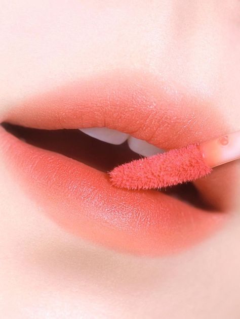 Korean gradient lips coral tint Korean Gradient Lips, Blurred Lips, Blurred Gradient, Gradient Lips, Easy Tutorial, Best Products, Easy Steps, Easy Step, Lip Gloss