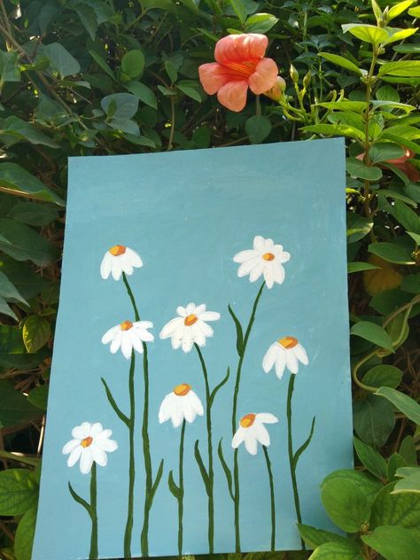 Daisy Flower Canvas Painting, Daisy Flower Watercolor Painting, Diy Daisy Painting, Easy Flowers To Paint Simple, Daisy Painting Acrylic Easy, Flower Painting Easy Acrylic, Cute Flower Paintings, Acrylic Flower Painting Easy, Easy Flower Painting Acrylic