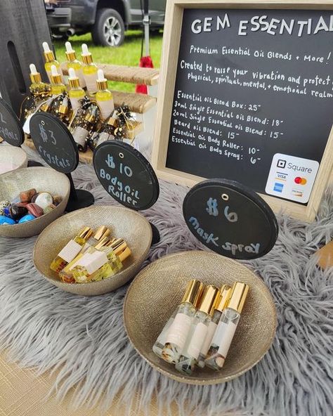 Essential Oil Display Ideas Diy, Bazaar Booth Ideas Perfume, Essential Oil Retail Display, Essential Oil Vendor Booth Ideas, Skincare Display Ideas, Essential Oil Display Ideas, Vender Booth Ideas, Potion Recipes, Essential Oil Business