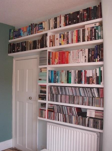 Building A Shelf, Alcove Ideas Living Room, Library Corner, Wall Bookcase, Alcove Ideas, Radiator Shelf, Bookshelves In Bedroom, Bookshelf Inspiration, Out House