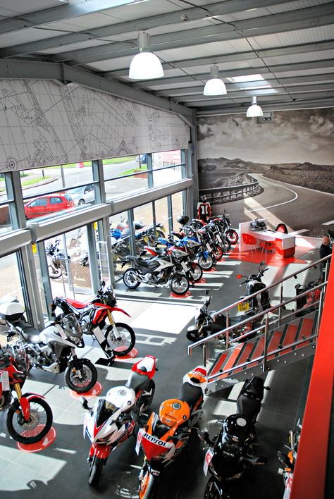 Moto Showroom Design, Motorcycle Shop Design, Motorbike Showroom, Motorcycle Showroom Design, Motorbike Store, Bike Showroom, Bike Garage, Car Showroom Design, Honda Motorbikes