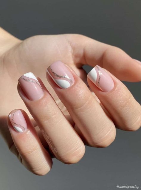 Round Tip Nails Designs, Minimal Short Nails, Short Nail Designs Minimal Natural, Square Gel Nails, Nail Designs Ideas, Nail Appointment, Natural Nail Designs, Nails Yellow, Red Polish