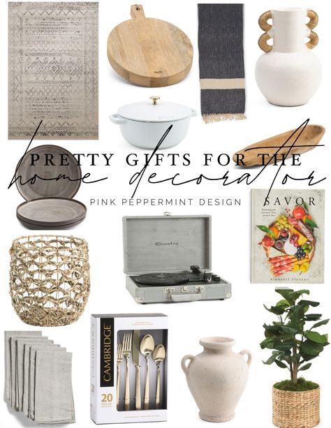 The best gift guide for home decor lovers. Do you know an interior designer or someone that loves home decor? This is the best gift guide for them! Interior Design Gifts, Gifts For Home, Unique Gifts For Mom, Pretty Plates, Christmas Gift Shop, Pretty Decor, Chic Gifts, Cheap Gifts, Head Start