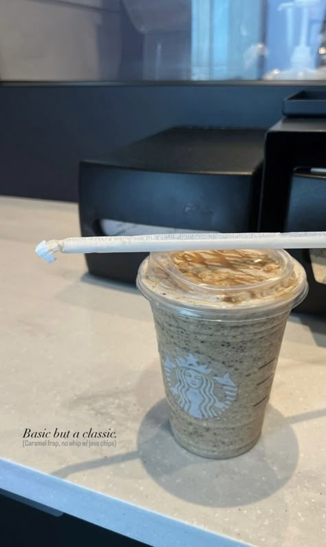 Aesthetic Starbucks Drinks Recipes, Star Bucks Drinks, Starbs Drinks, Starbucks Food, Starbies Drinks, Coffee Orders, Best Starbucks Drinks, Starbucks Secret Menu Recipes, Cold Starbucks Drinks