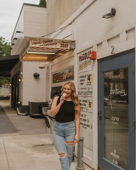 When you finally convinced a senior rep to get some ice cream for a pic 😍 I’m obsessed with every single picture from Madison’s senior shoot!! I’m so excited for this years seniors!! • #taylormariephotography #taylormarieseniors #detroitphotographer #michiganphotographer #metrodetroitphotographer #downtowndetroitphotographer #travelphotographer #travelweddingphotographer #seniorphotographer #anchorbayphotographer #lcnphotographer #dakotaphotographer #chippewaphotographer #eisenhowerphotograph... City Senior Photos, Unique Senior Picture Ideas, Unique Senior Pictures, Senior Picture Ideas, Senior Pics, A Pic, Travel Photographer, Senior Photographers, Ice Cream Cone