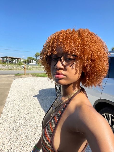 Ginger Hair Black Women Natural 4c, Black Gingers, Natural Baddie, Ginger Curly Hair, Really Curly Hair, Dyed Curly Hair, Cute Hair Colors, Quick Natural Hair Styles, Ginger Hair Color