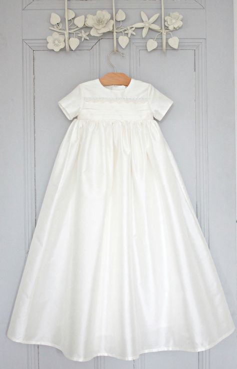 Unisex Christening gown.  #Christening #baptism #Christeninggown Repurpose Wedding Dress, Christening Gowns For Boys, Baby Christening Dress, Christening Outfits, Baby Christening Gowns, Baby Christening Outfit, Baby Baptism Dress, Baptism Dress Baby Girl, Christening Dresses