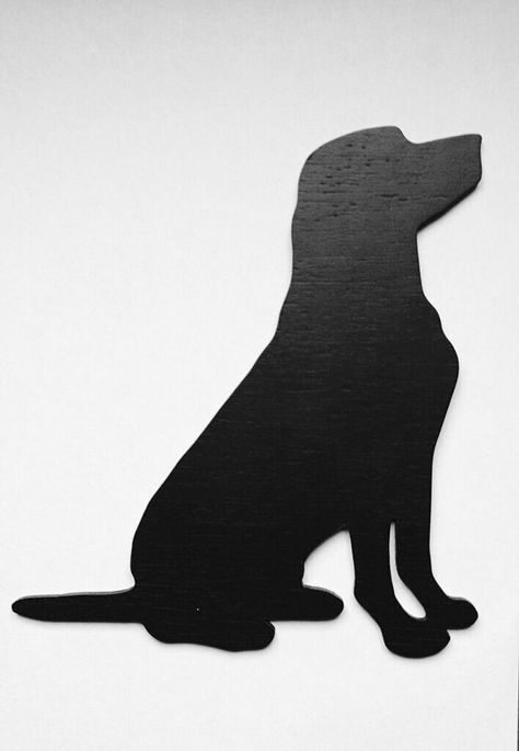 Labrador Tattoo Ideas, Labrador Tattoo, Lab Tattoo, Labrador Silhouette, Dog Template, Dog Silhouettes, Labrador Noir, Animal Templates, Dog Quilts