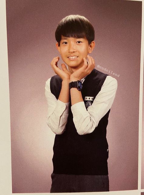 Heesung predebut pics (cr.onpic) The Glow Up, Pre Debut, Baby Shark, Kpop Funny, Kpop Guys, Extended Play, Kpop Wallpaper, Old Pictures, Boyfriend Pictures