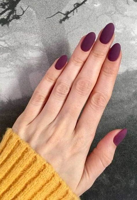 Trendy Nail Ideas for Winter 2019 Nail Ideas For Winter, Winter Nails Gel, Glitter Nails Acrylic, Maroon Nails, Fall Nail Art Designs, Winter Nails Acrylic, Short Nails Art, Trendy Nail, Trendy Winter