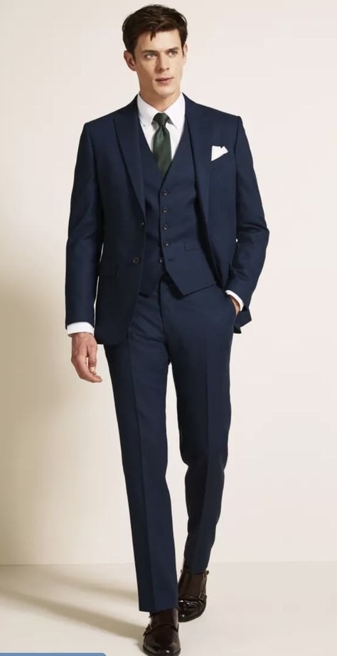 Navy Blue Suit Men, Beach Wedding Suits, Formal Suits Men, Maroon Suit, Wedding Suits Groomsmen, Blue Suit Men, Moss Bros, Wedding Suits Groom, Look Formal