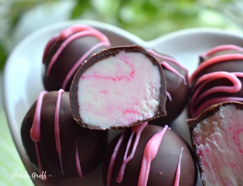 Chocolate Raspberry Truffles THM S, Sugar-free, Low-carb, Keto – Around the Family Table – Food. Fun. Fellowship Sugar Free Truffles, Raspberry Truffles, Around The Family Table, Sugar Free White Chocolate, Raspberry Thumbprint Cookies, Triple Chocolate Cheesecake, Chocolate Fudge Cookies, Chocolate Garnishes, Fudge Cookies