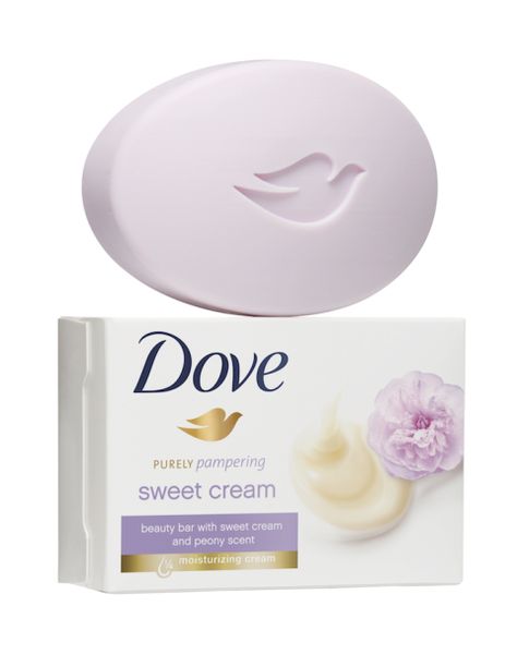 20 Beauty Deals Under $25 You Need In Your Beach Bag: PURELY PAMPERING SWEET CREAM WITH PEONY BEAUTY BAR: Dove's newest scent is floral and and fresh. And the lavender, iconic bar in your bath is just pretty for summer. Dove Purely Pampering Sweet Cream with Peony Beauty Bar, $4 for 2 Dove Purely Pampering, Dove Bar Soap, Dove Bar, Dove Beauty Bar, Teknik Makeup, Overnight Beauty Hacks, Dove Soap, Dove Beauty, Dove Body Wash