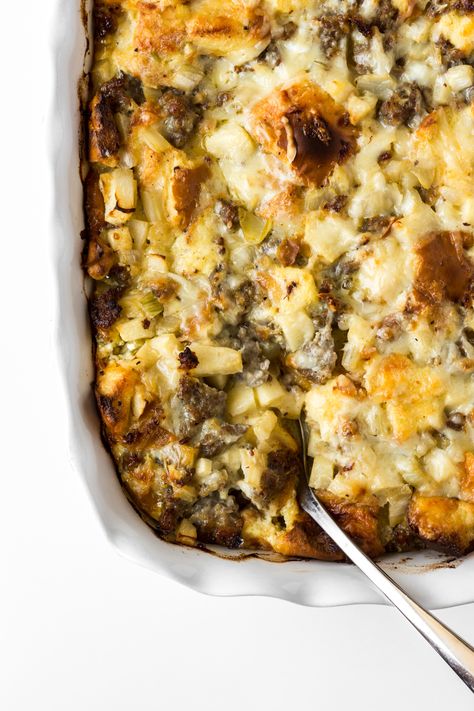 Sausage And Fennel, Glazed Vegetables, Breakfast Strata, Make Ahead Breakfast Casserole, Breakfast For A Crowd, Apple Sausage, Breakfast Casserole Easy, Sweet Italian Sausage, Holiday Breakfast