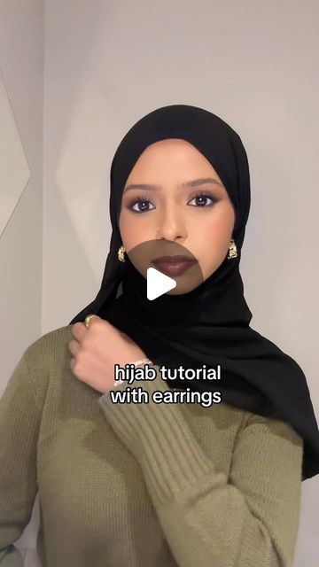 mymunah on Instagram: "these gorgeous earrings are from @madora_jewellery ❤️  #hijabstyle #hijabtutorial #hijabtutorialearrings #fullcoveragehijabtutorial #earringslover #luxuryjewellery #jewelrylovers #daintyjewelry" Hijab With Earrings, Hijab Earrings, How To Wear Hijab, Earring Tutorial, Hijab Tutorial, Gorgeous Earrings, Hijab Style, Dainty Jewelry, Luxury Jewelry