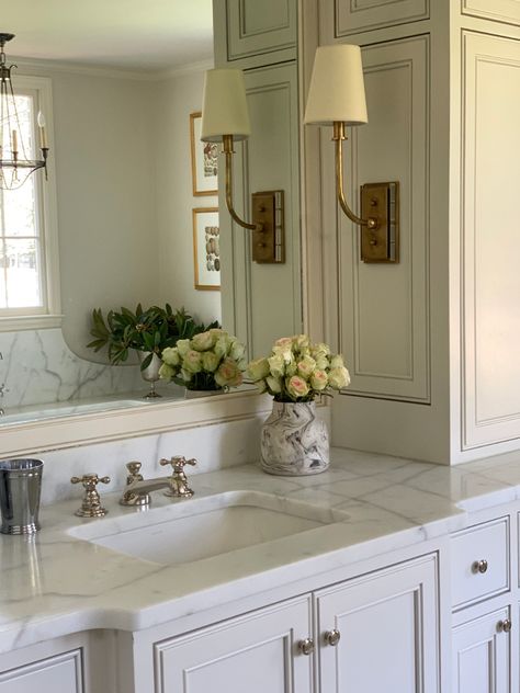 French Bathroom, Luxury Bathroom Vanity, Timeless Bathroom, Luxury Modern Furniture, Vanity Design, Master Bath Remodel, Bathroom Design Decor, Bathroom Remodel Designs, Diy Headboard