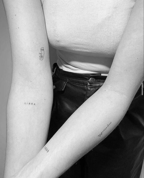 Fashion Tattoo Ideas Classy, Minimal Patchwork Tattoo, Tattoos For Designers, Upper Arm Small Tattoos For Women, Very Tiny Tattoos, Minimalist Tattoos Aesthetic, Lala Kent Tattoos, Minimalist Fine Line Tattoo, Be Good Tattoo