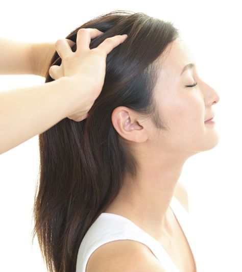 How Scalp Massage Helps With Hair Growth Homemade Hair Oil, Premature Grey Hair, Increase Hair Growth, Homemade Hair, Hair Oils, Best Hair Oil, Reduce Hair Fall, Dry Skin Remedies, Hair Massage