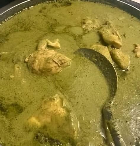 Recetas  Faciles y Sabrosas | RECETA DEL MOLE VERDE CON POLLO 😍 | Facebook Mole Verde, Mole, Quick Saves