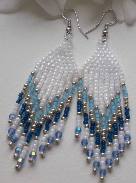 Beaded Dangle Hoop Earrings, Diy Earrings Easy, Seed Bead Jewelry Patterns, Beaded Jewelry Earrings, Beautiful Beaded Jewelry, Beaded Earrings Tutorials, Beaded Earrings Diy, Beading Jewelery, Dangle Hoop Earrings