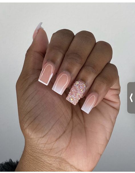 Baby Boomer Nails Short Square, Short Acrylic Press On Nails, Short Square Acrylic Nails Summer 2024, Short Press On Nail Designs, Acrylic Ombre Nail Designs, Pretty Ombre Nails, Ombre Short Nails, Working Nails, Drippy Nails