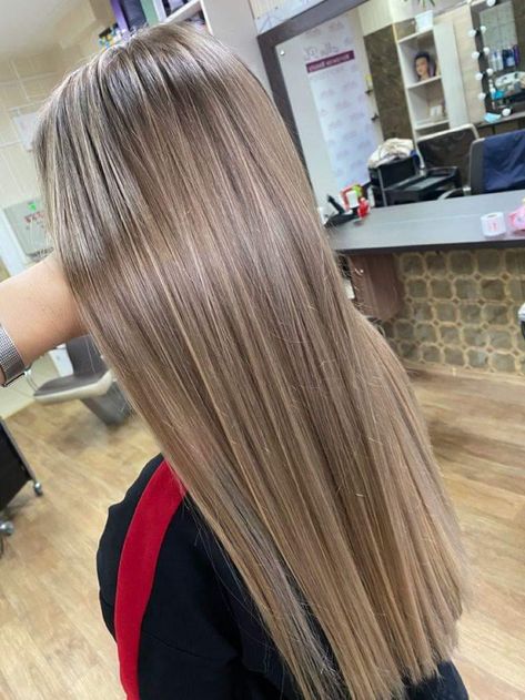 Punky Blonde Hair, Prom Hair Dye Ideas, Light Brown Blonde Hair Caramel, Highlights On Ash Blonde Hair, Sandy Ash Blonde Hair, Icy Brunette Balayage, Dimensional Brunette Light, Ash Bronde Haircolor, Ash Blonde Babylights