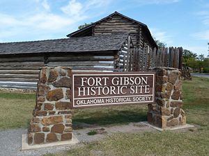 Heroes, Heroines, and History: Oklahoma History: Fort Gibson Oklahoma Attractions, Oklahoma Vacation, Military Post, Oklahoma History, Travel Oklahoma, Victorian Mansions, National Cemetery, American Cities, Archaeological Site