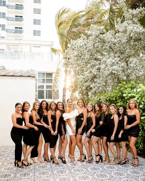 DANI MAIALE on Instagram: “BACH & BOUJEE 🥂🤍 Night two of the bachelorette party was just as amazing as the first! We had dinner at the one and only @kikiontheriver…” Bachelorette Outfit Ideas Black, Bacherlotte Outfits Bridesmaids, Florida Bachelorette Outfits, Bachelorette Party Florida, Bachelorette Party Outfit For Bridesmaid, Bachelorette Beach Outfits, Bachelorette Outfits Group, Cocktail Party Outfit Night, Bachelorette Party Outfits Group