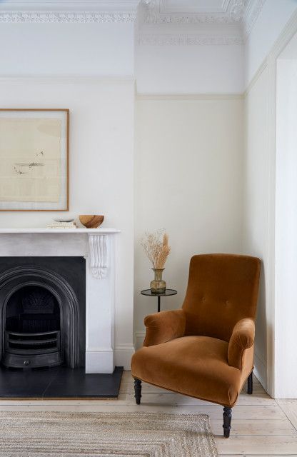 BATTERSEA TOWNHOUSE - Arts & Crafts - Games Room - London - by Indie & Co. | Houzz UK Terrace House Living Room, Terrace House Bedroom, Victorian Terrace Living Room, Terraced House Interior, Victorian Minimalist, Victorian Lounge, Living Room Victorian, Modern Victorian Interiors, Victorian Terrace Interior