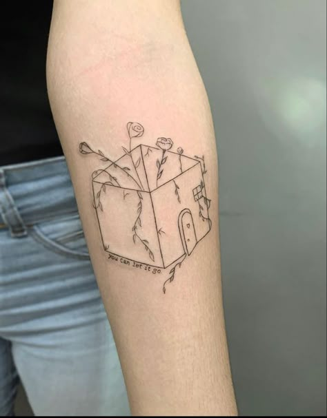 Matilda By Harry Styles Tattoo, Harry Styles Tattoos Ideas Matilda, Harry Matilda Tattoo, Matilda Inspired Tattoo, Harry Styles Tattoos Inspiration Matilda, Tatoos Harry Styles Inspired, Matilda Tattoo Harry Styles, Matilda Harry Styles Tattoo, Fine Line Harry Styles Tattoo