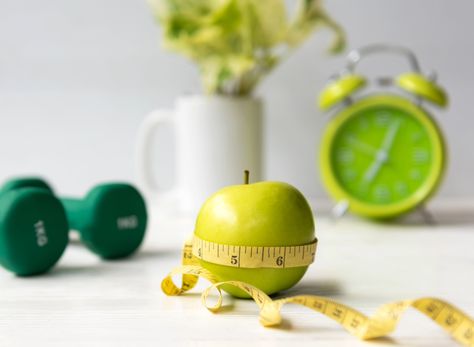 People Swear By the '5:2 Diet' for Weight Loss: 'It Will Work' https://www.eatthis.com/5-2-diet-for-weight-loss/ #longevity #weightloss Water Before Bed, Dr Mindy Pelz, Healthy Bedtime Snacks, 5 2 Diet, Circadian Rhythm, Hot Flashes, Good Fats, Nutritional Supplements, Nutrition