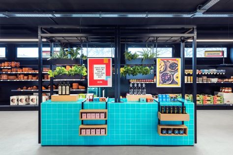 Solera store by Masquespacio, Cologne – Germany » Retail Design Blog Spanish Restaurant, Food Retail, Mediterranean Tile, Supermarket Design, Cologne Germany, Retail Design Blog, Retail Interior, Retail Space, Shop Display