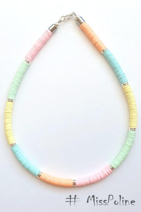 Polymer Clay Bead Necklace Ideas, Fimo Bracelet Ideas, Heishi Bead Necklace Ideas, Necklaces Clay Beads, Clay Bead Necklace Ideas, Clay Bead Necklace, Beaded Braclets, Preppy Jewelry, Polymer Clay Bracelet