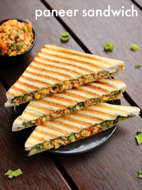 how to make grilled paneer sandwich recipe Paneer Sandwich Recipe, Cheese Grilled Sandwich, Grilled Sandwich Recipe, Sandwich Recipes Indian, Paneer Sandwich, Grilled Sweet Corn, Grilled Paneer, Vegetarian Sandwich Recipes, Veg Sandwich