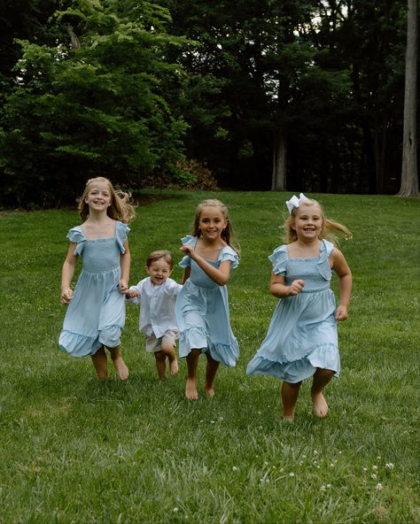 such a fun family session with this group 🤍 — kentucky photographer kentucky photography owensboro, ky grandkids session cousins photoshoot family photoshoot Cousin Crew Photoshoot, Cousin Pictures Ideas, Grandkid Pictures Ideas, Grandkid Photo Shoot Ideas, Poses With Cousins, Cousin Picture Ideas, Cousins Photoshoot Ideas, Cousin Photoshoot Ideas, Grandparent Photoshoot