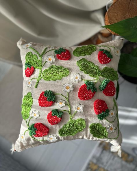 ❤️ Let your house smell of strawberries 🍓🍓🍓 #strawberry #botanicaldecor #fruitlovers #strawberrylover🍓 #cutepillow #cutedesign #sweetroom #roomorganization #etsyshop #etsysellersofinstagram #smallbusinessowner #cozyhome #roomdecor #nurserydecor #dormsweetdorm #homesweethome #farmhousedecor #cushion #pillows #decoracióndeinterioes #kissen #diycrafts #embroideryartistsoninstagram #embroidery #embroideryart #embroideredpillow Fruit Themed Bedroom, Strawberry Nursery, Strawberry Room, Strawberry Pillow, Seasonal Pillows, Strawberry Decorations, Summer Pillows, Punch Needle Patterns, Botanical Decor