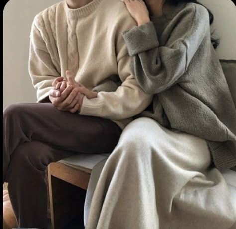 The Love Club, Ulzzang Couple, Korean Couple, Light Academia, Couple Outfits, Two People, Couple Aesthetic, Hopeless Romantic, Couples Photoshoot