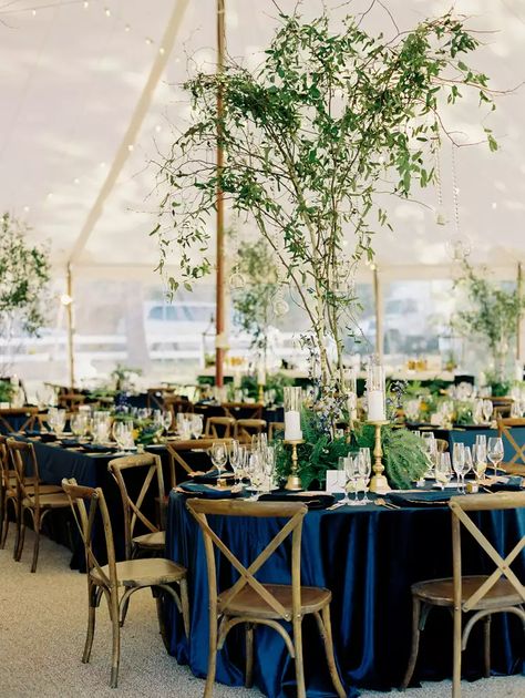 20 Dark Green Wedding Ideas Navy Blue Wedding Ideas, Navy And Emerald, Green Wedding Ideas, Blue Wedding Ideas, Photography Elements, Dark Green Wedding, Dark Blue Wedding, Navy Blue Tuxedos, Dark Green Walls