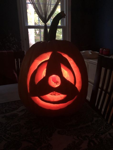 Another pumpkin - ThorGift.com - If you like it please buy some from ThorGift.com Naruto Pumpkin Carving, Naruto Pumpkin, Pumkin Carving, Pumpkin Carving Designs, Spooky Szn, Making Stuff, Carving Ideas, Carving Designs, Pumpkin Carving