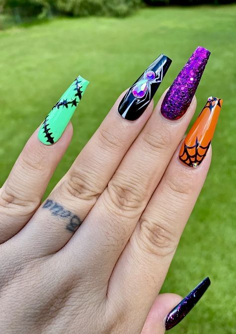 September Coffin Nails, Coffin Halloween Nails, Lola Brooke, Fun Halloween Nails, Halloween Nail Ideas, Holloween Nails, Fall Nail Trends, Pumpkin Nails, Sweater Nails