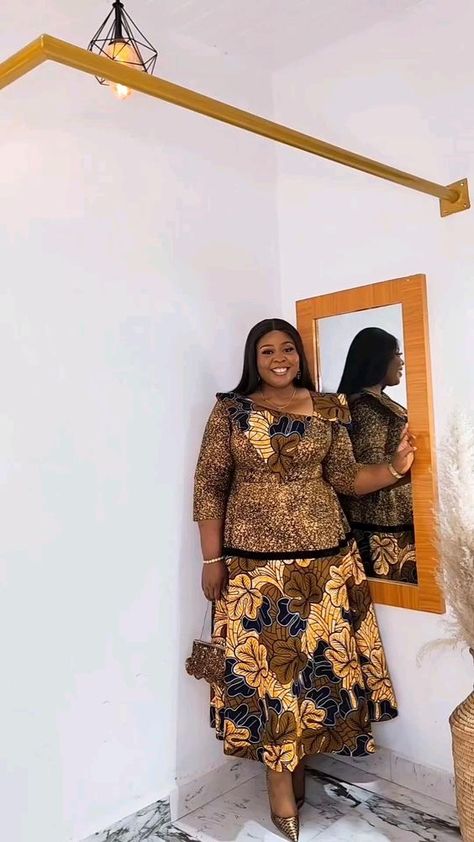 Long African Dresses, Ankara Gowns, Best African Dresses, African Dresses Modern, African Fashion Skirts, African Print Dress Designs, African Inspired Clothing, African Fashion Traditional, African Fashion Ankara