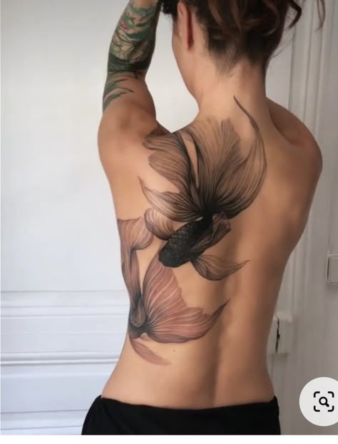 Left Back Tattoo Women, Vines On Neck Tattoo, Watercolor Back Tattoo, Shoulder Cap Tattoos For Women Unique, Lower Back Tattoo Cover Up Ideas, Negative Shading Tattoo, Cover Up Back Tattoos Female, Clock Face Tattoo, Tattoos Calligraphy