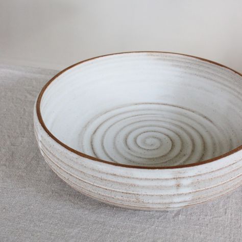 MADE TO ORDER Handmade Large White Bowl / Rustic Salad Bowl / Ceramic Baking Dish / Ceramic Casserole Dish / Large Serving Bowl / Pottery - Etsy Ceramics Ideas Pottery Christmas, Wheel Pottery Ideas, Pottery Ideas Wheel Thrown, Nordic Pottery, Salad Bowl Pottery, Ceramic Serving Dishes, Rustic Salad, Ceramic Casserole Dish, Wheel Pottery