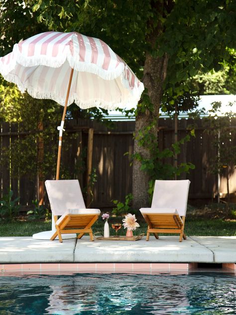 Tour a Dreamy Sacramento Backyard with a Pink Tiled Pool and Lush Garden Tiled Pool, Brick Bathroom, Color Scheme Ideas, Pink Pool, Joshua Tree House, Pink Tile, Fireclay Tile, Pink Sofa, Pink Tiles