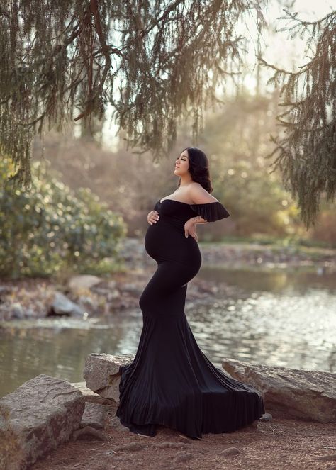 Maternity photographer manalapan nj Maternity Black Dress Photography, Outdoor Maternity Photos Black Dress, Goth Maternity Photos, Gothic Maternity Photoshoot, Dark Maternity Pictures, Maternity Photos Black Dress, Maternity Pictures Black Dress, Maternity Photography Black Dress, Dark Maternity Shoot