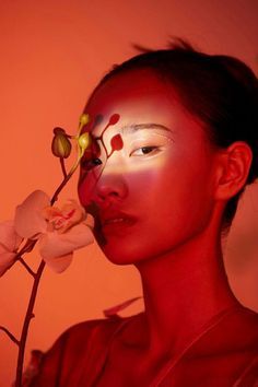 Ethereal Editorial Photography, Coral Photoshoot, Identity Photoshoot, Artsy Photoshoots, Chinese Photoshoot, Colour Gel Photography, Magazine Aesthetic, Album Photoshoot, Flower Photoshoot