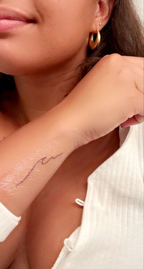 Waves On Wrist Tattoo, Ocean Wave Wrist Tattoo, Tiny Waves Tattoo, Wrist Wave Tattoos For Women, One Line Beach Tattoo, Wave On Wrist Tattoo, Wrist Wave Tattoo, Wave And Star Tattoo, Ocean Word Tattoo